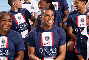 camiseta del Paris Saint-Germain 2022 2023